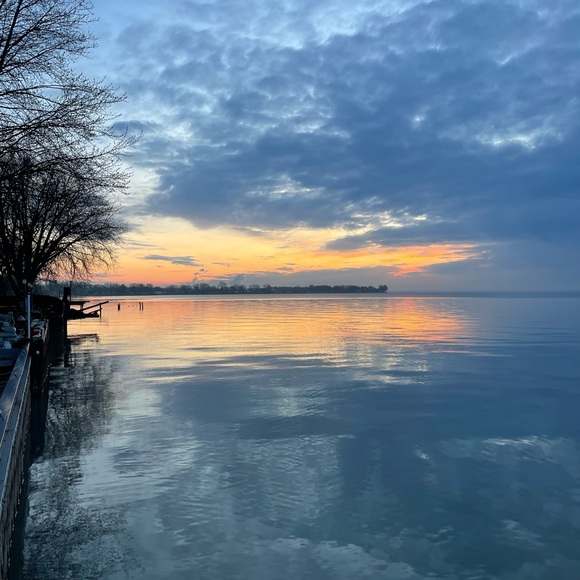 Meet your Posher, Jen - Picture 7 of 7